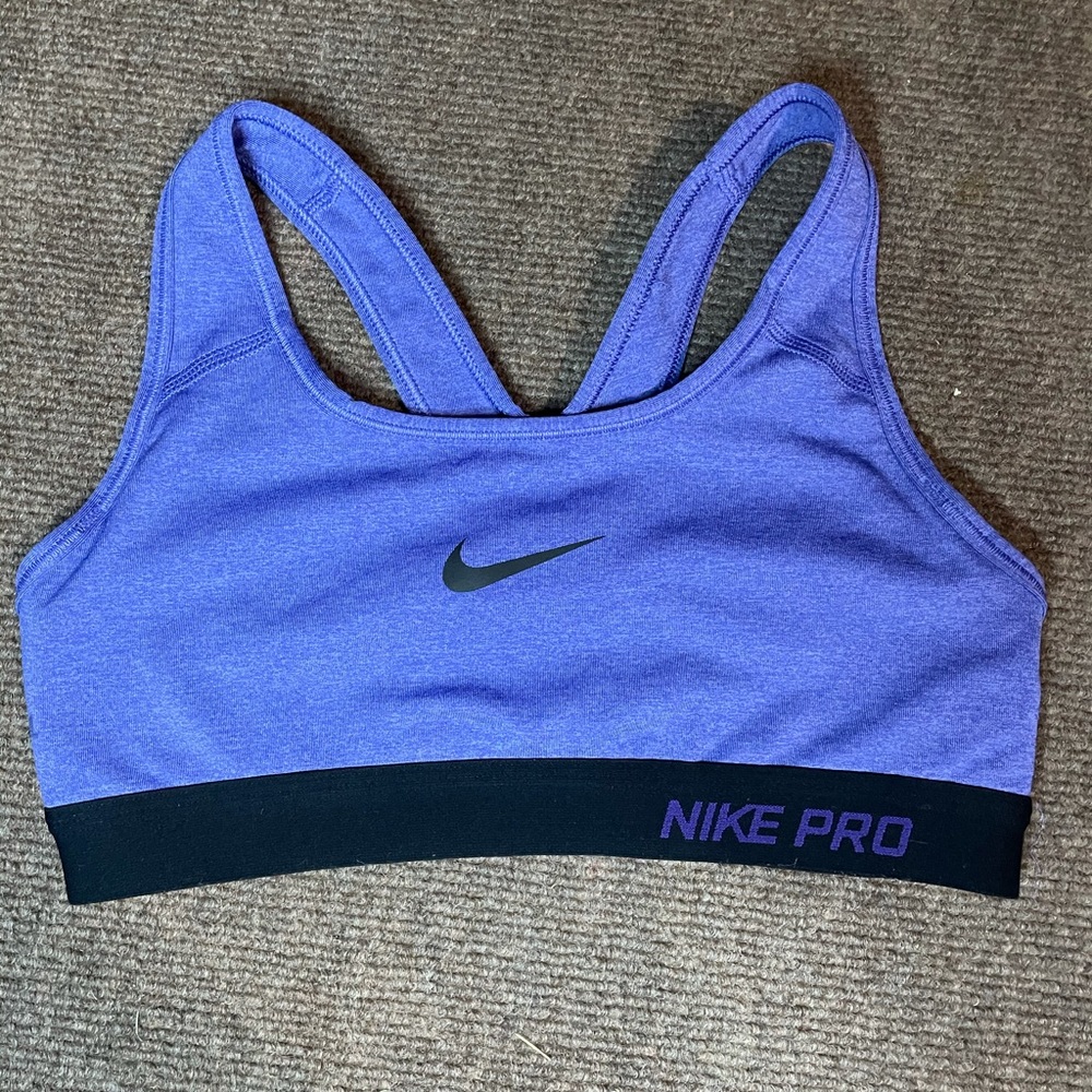 🎄Nike Sports Bra